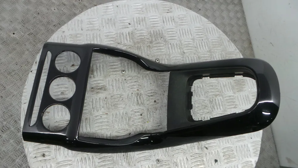 center console rim