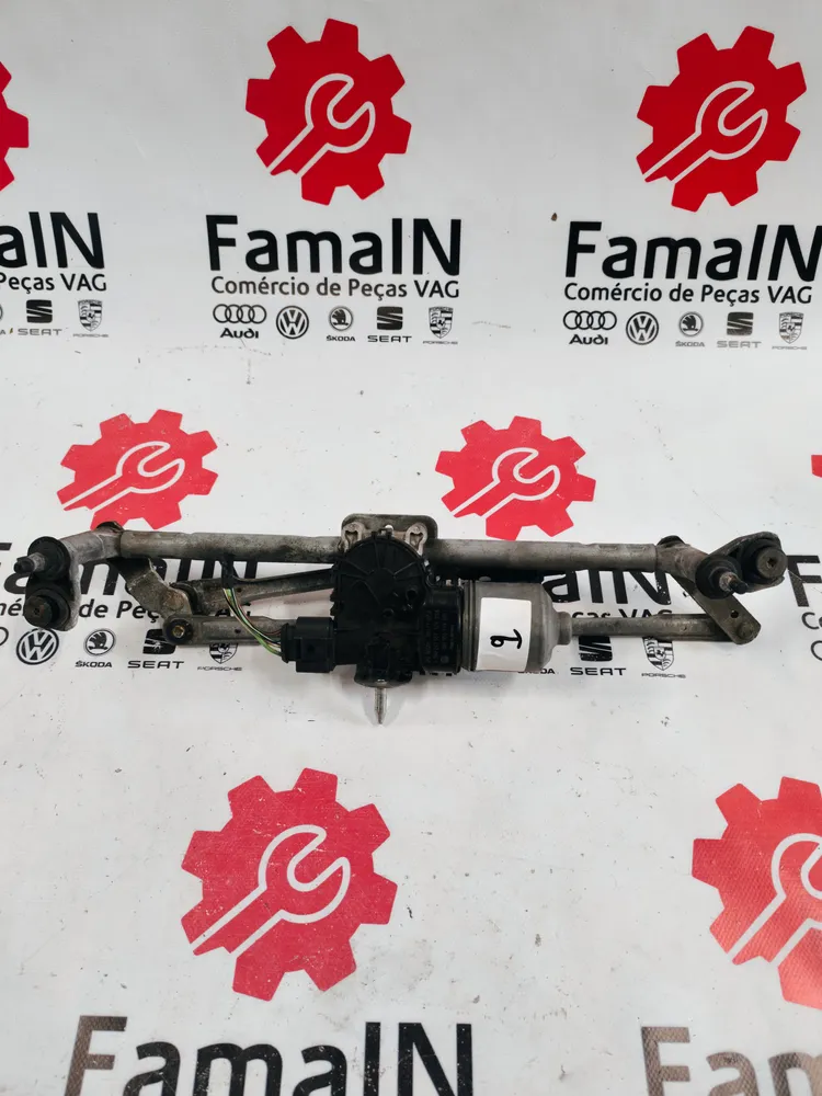 Front Wiper Motor