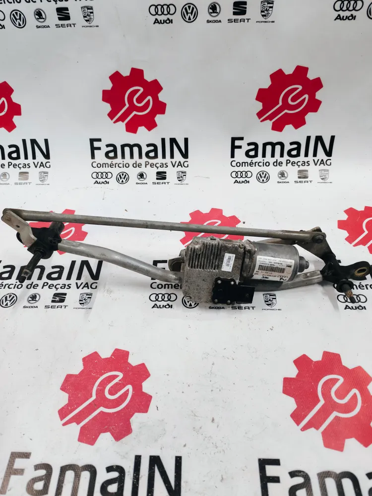 Front Wiper Motor