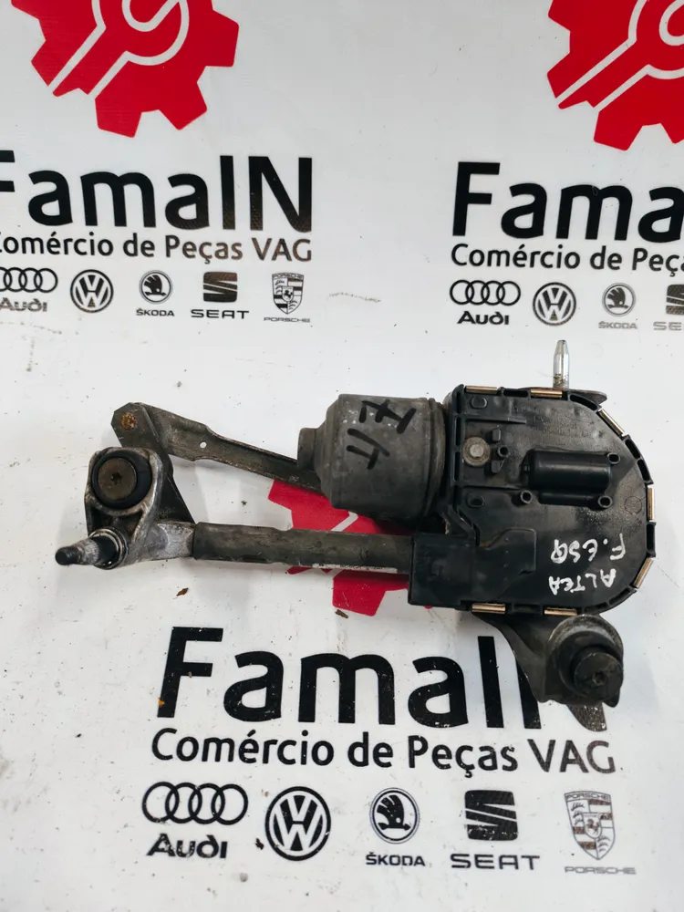 Front Wiper Motor