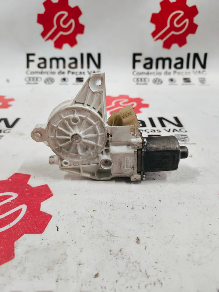 Motor Elevalunas Trasero Derecho