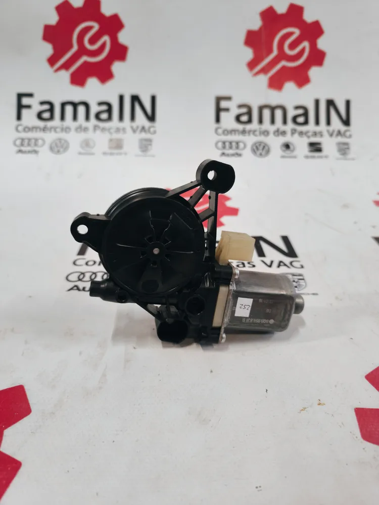 Motor Elevalunas Delantero Derecho