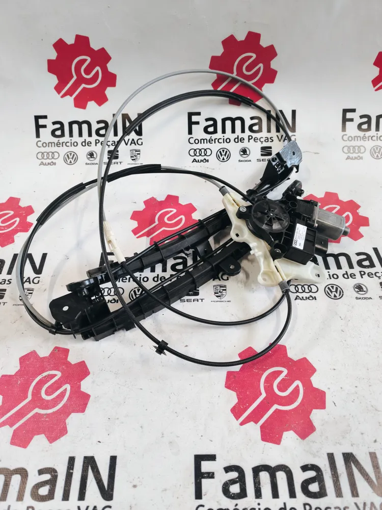 Motor Elétrico da Chapeleira da Mala 