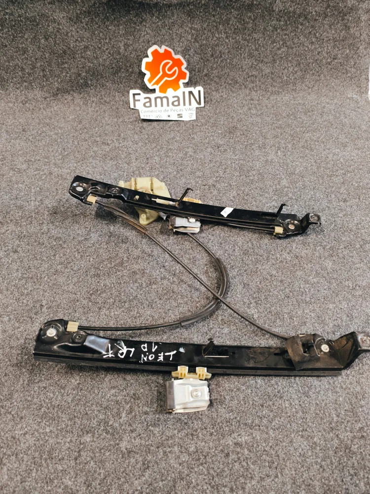 Right front window regulator