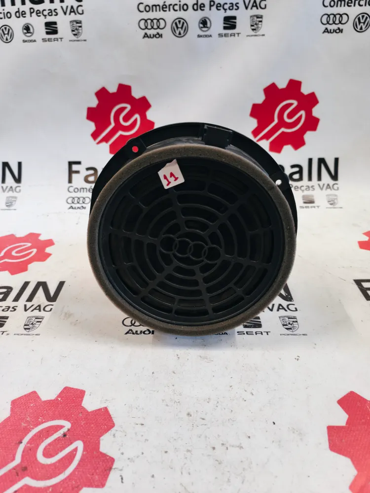 Sound system column / Speakers