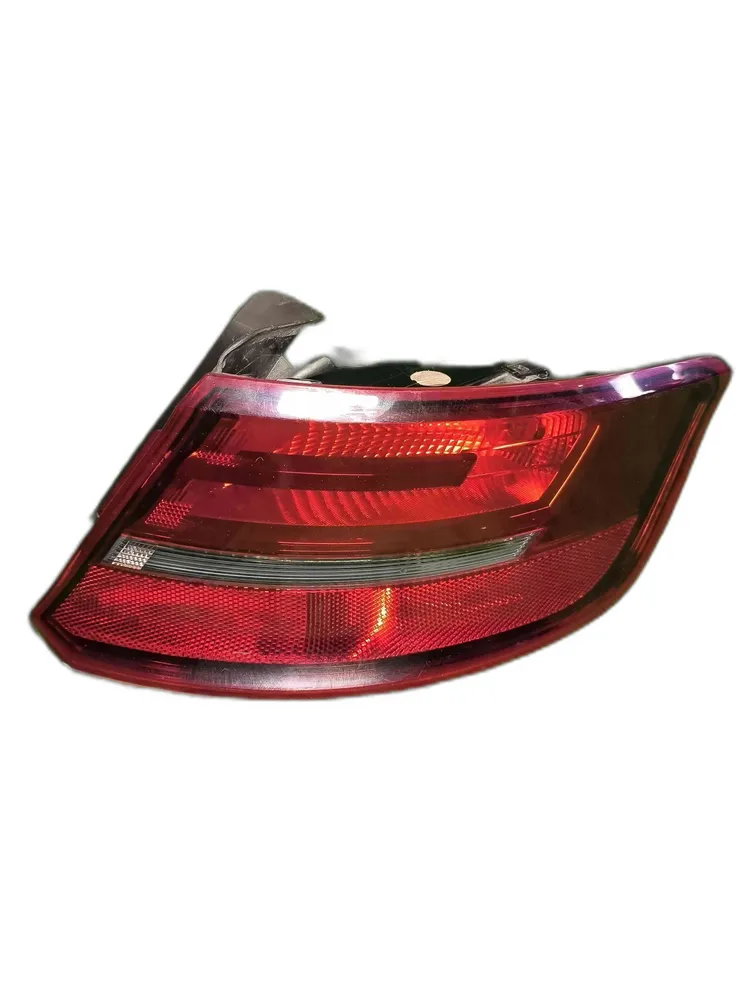 Right Tail light