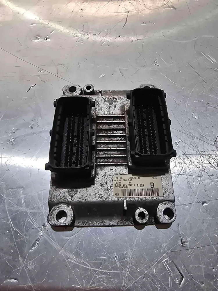 Motor control unit / ECU