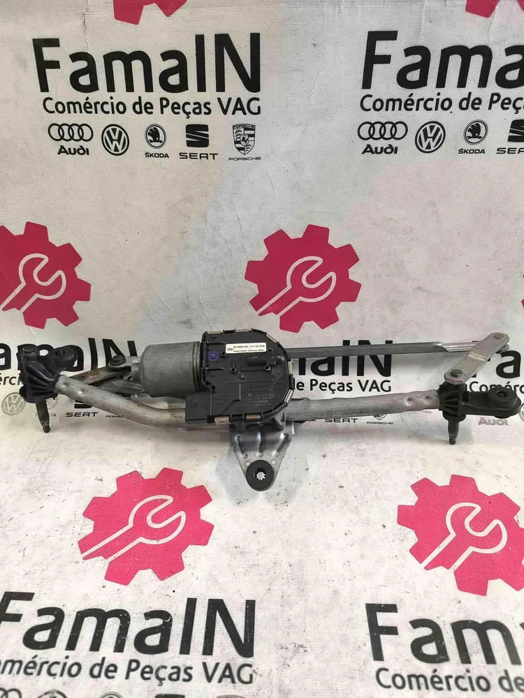 Essuie-glace moteur avant