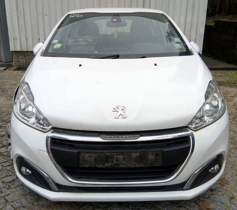 PEUGEOT 208 I