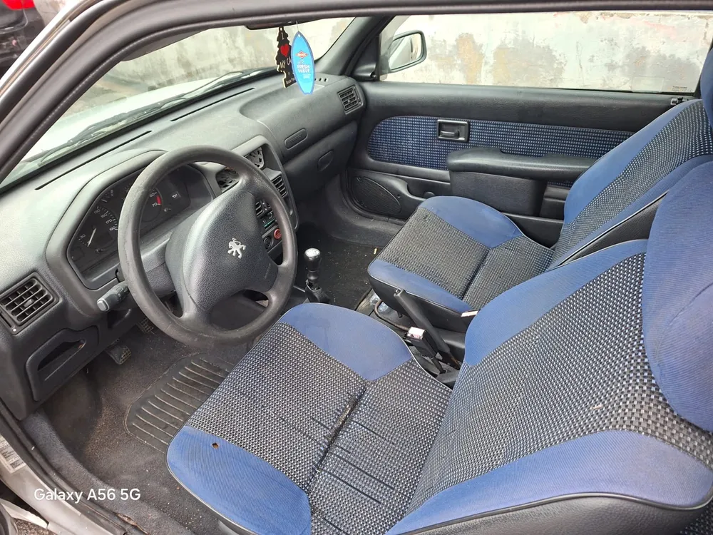 PEUGEOT PEUGEOT 106
