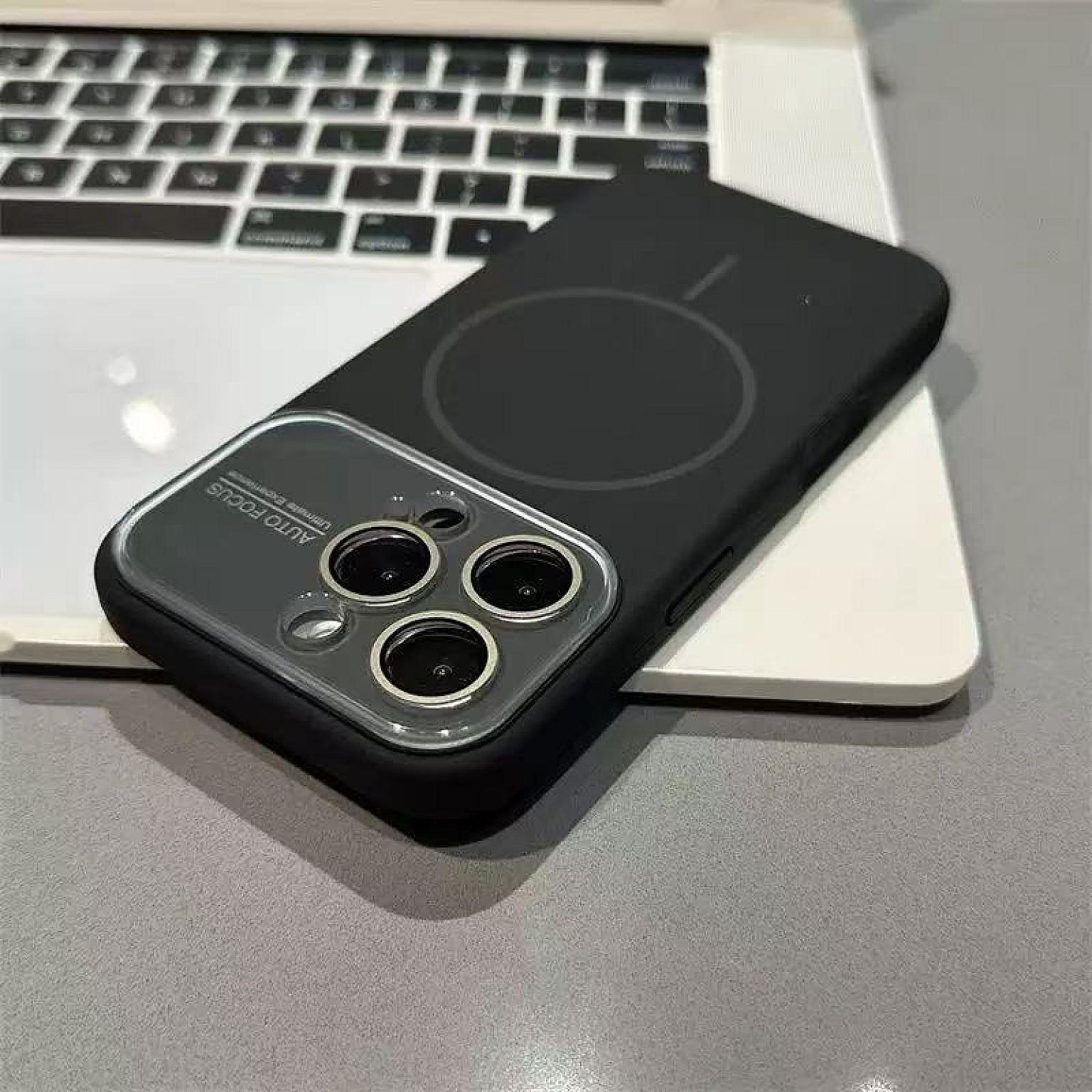 iPhone 16 Pro MagCharging PC37 Soft-Touch Case