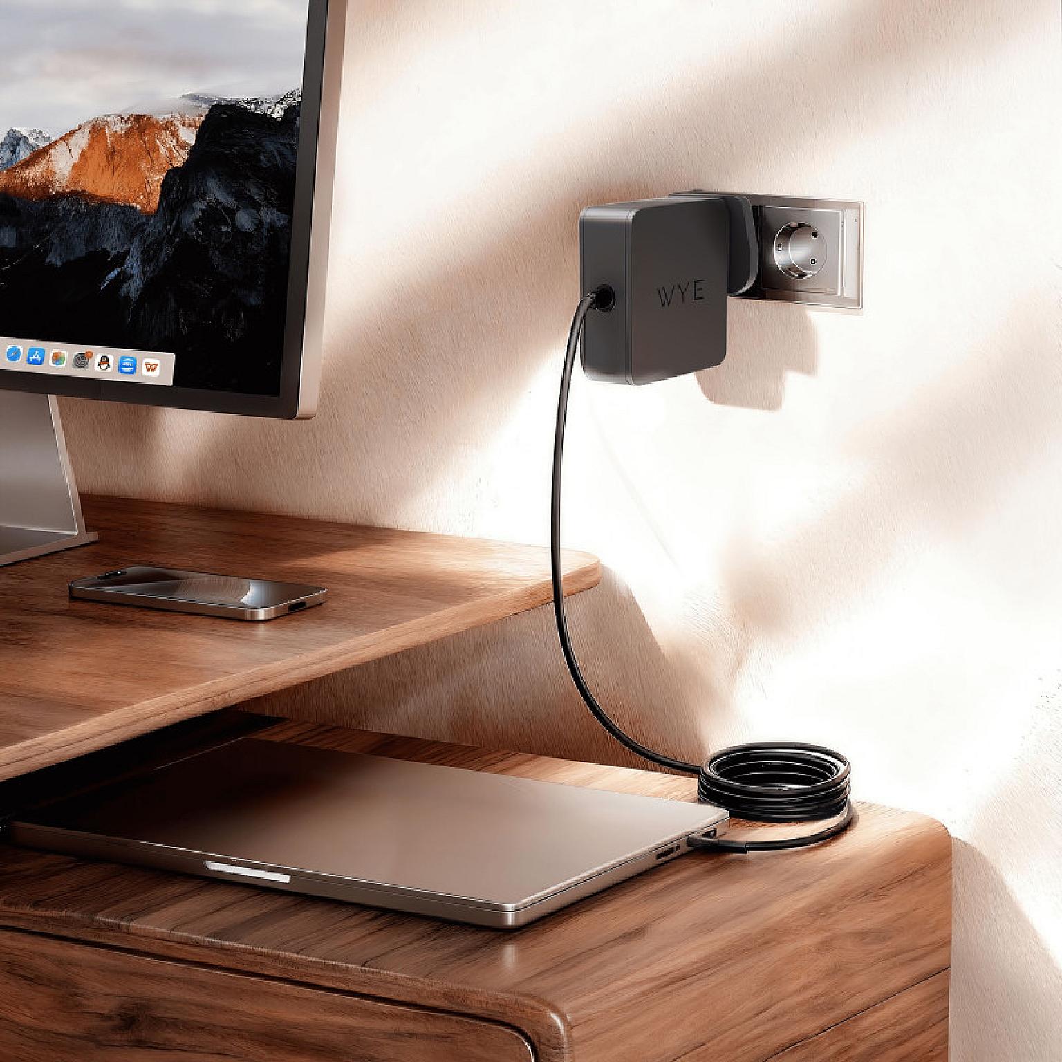 GaN 100W Universal Laptop Charger with 12 Different Tips