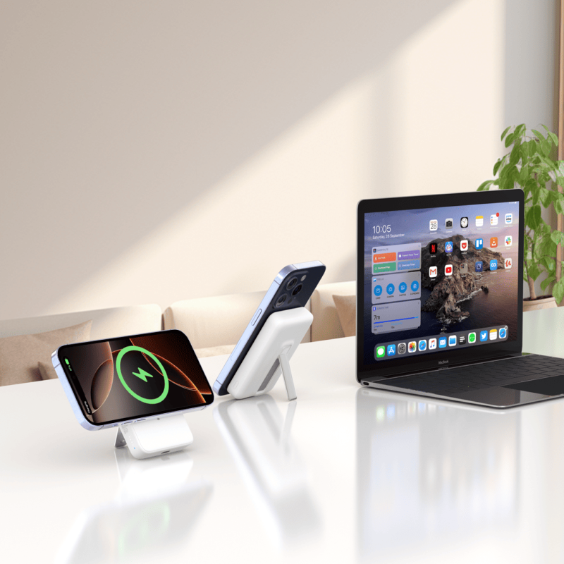 Premier Magnetic Wireless Charging Power Bank