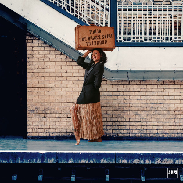 MALIA — ONE GRASS SKIRT TO LONDON