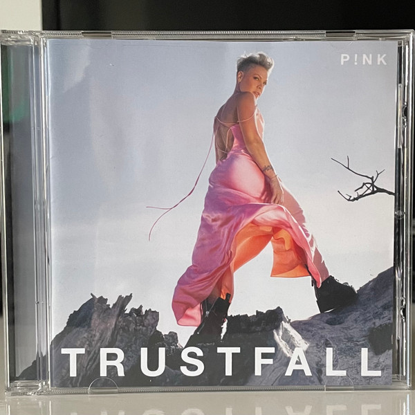 P!nk — TRUSTFALL