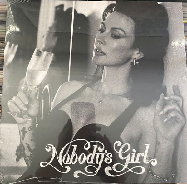 AMANDA SHIRES — NOBODYS GIRL