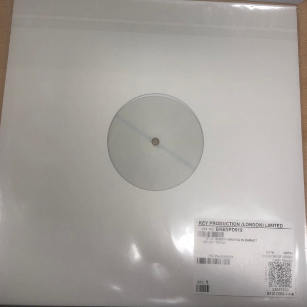 TOYAH — SHEEP FARMING IN BARNET - LIMI