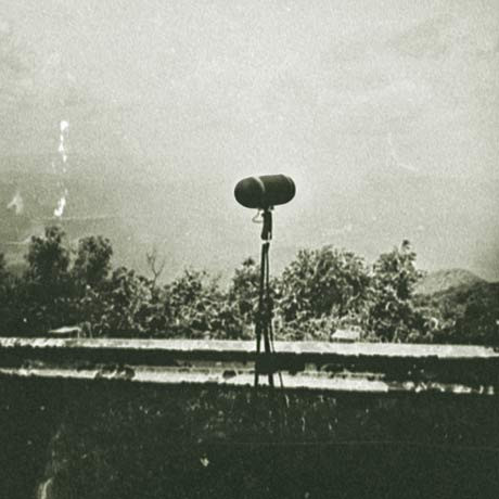HISS TRACTS — SHORTWAVE NIGHTS