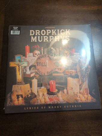 DROPKICK MURPHYS — THIS MACHINE STILL KILLS FASCISTS