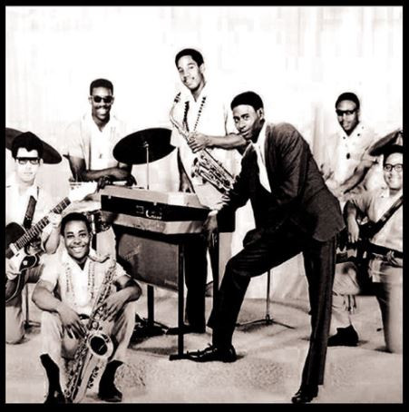 Mickey & The Soul Generation — Iron Leg
