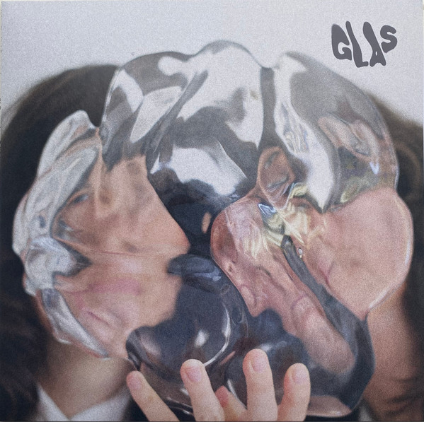 GLAS — KISSES LIKE FEATHERS
