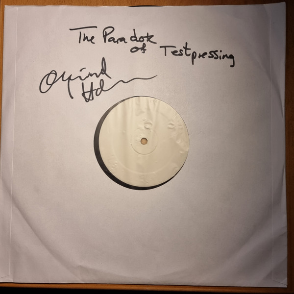 OYVIND HOLM — PARADOX OF LAUGHING