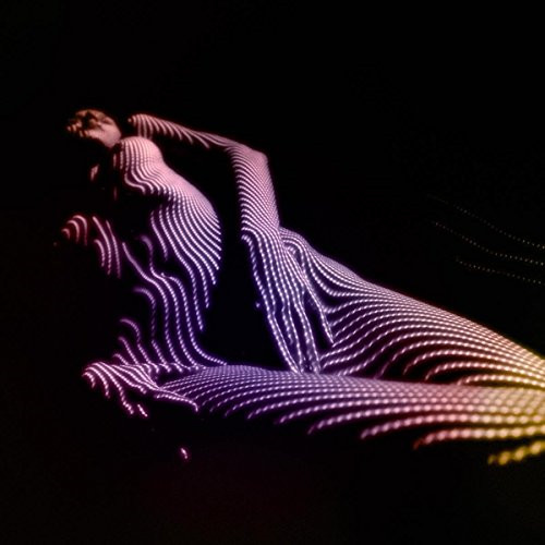 DJUSTIN — VOYAGERS