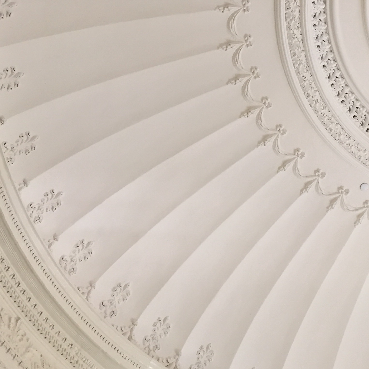 PATIO — Essentials