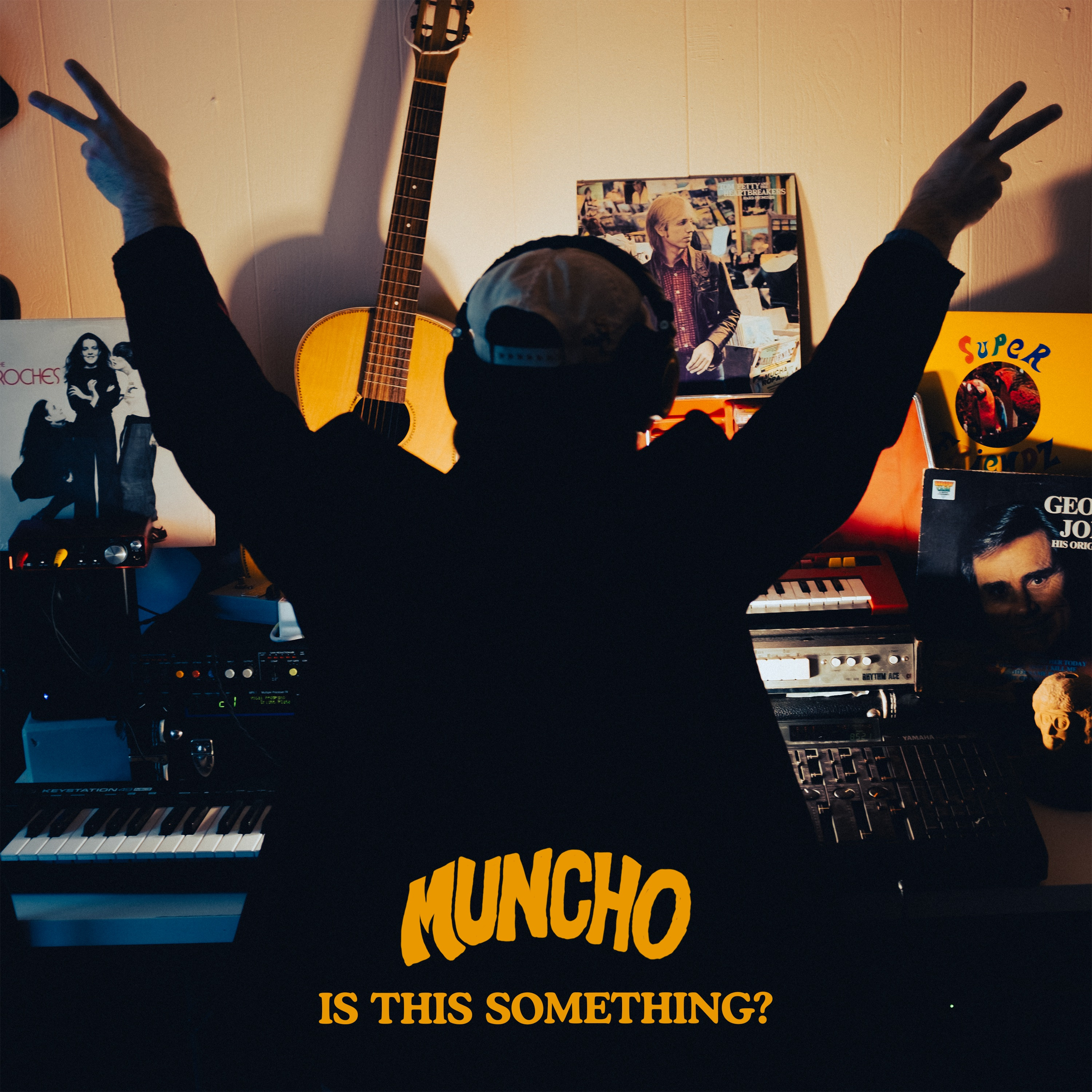 MUNCHO — Is This Something?