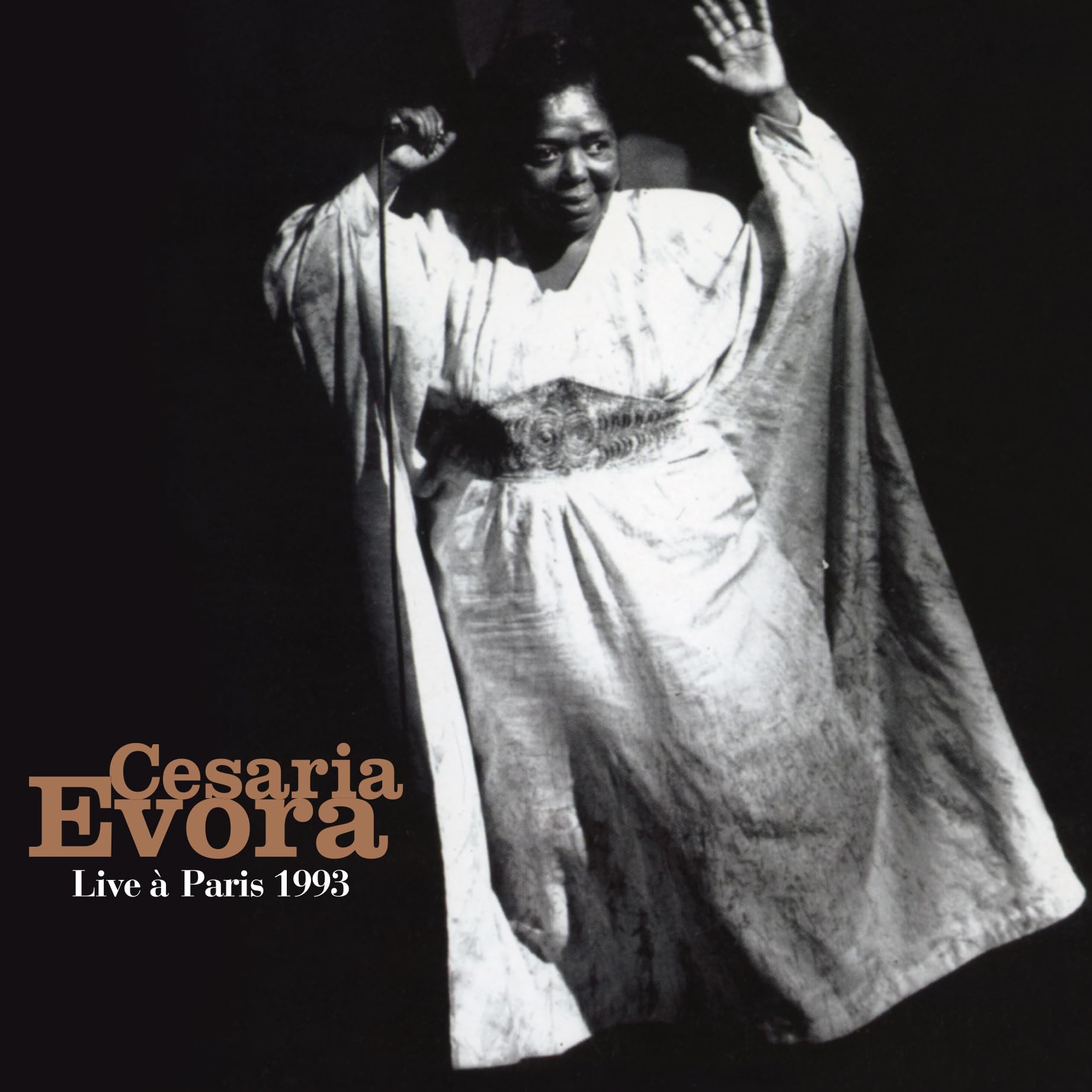 CESARIA EVORA — LIVE A PARIS 1993