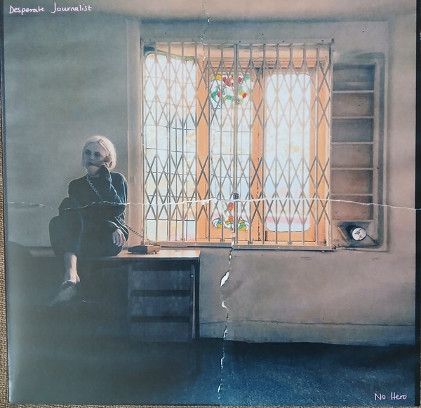 DESPERATE JOURNALIST — NO HERO