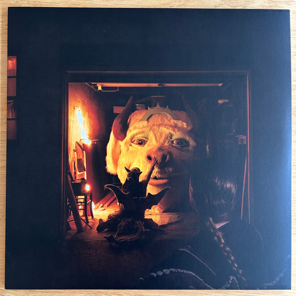 RACHIKA NAYAR & NINA KEITH — DISINIBLUD