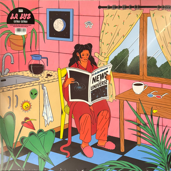 LA LUZ — EXTRA! EXTRA!